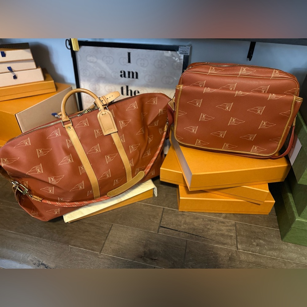 LIMITED EDITION Travel Bag set COLLECTORS PIECE